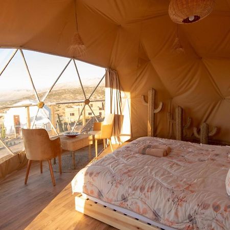 ホテル Timlalin Dome タムリ エクステリア 写真