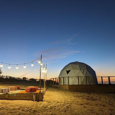 ホテル Timlalin Dome タムリ エクステリア 写真